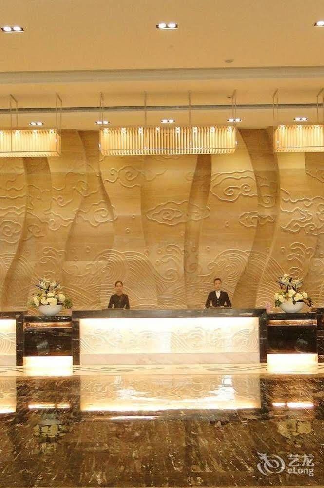 Minjiang Wanhao Hotel دوجيانجيان المظهر الخارجي الصورة